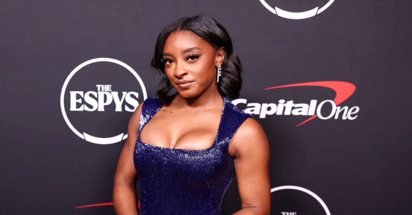 Τα κάλλη και ο πόνος: Η «χρυσή» Μπάιλς αποκάλυψε το μαρτύριο που έζησε από την προσθετική στήθους 