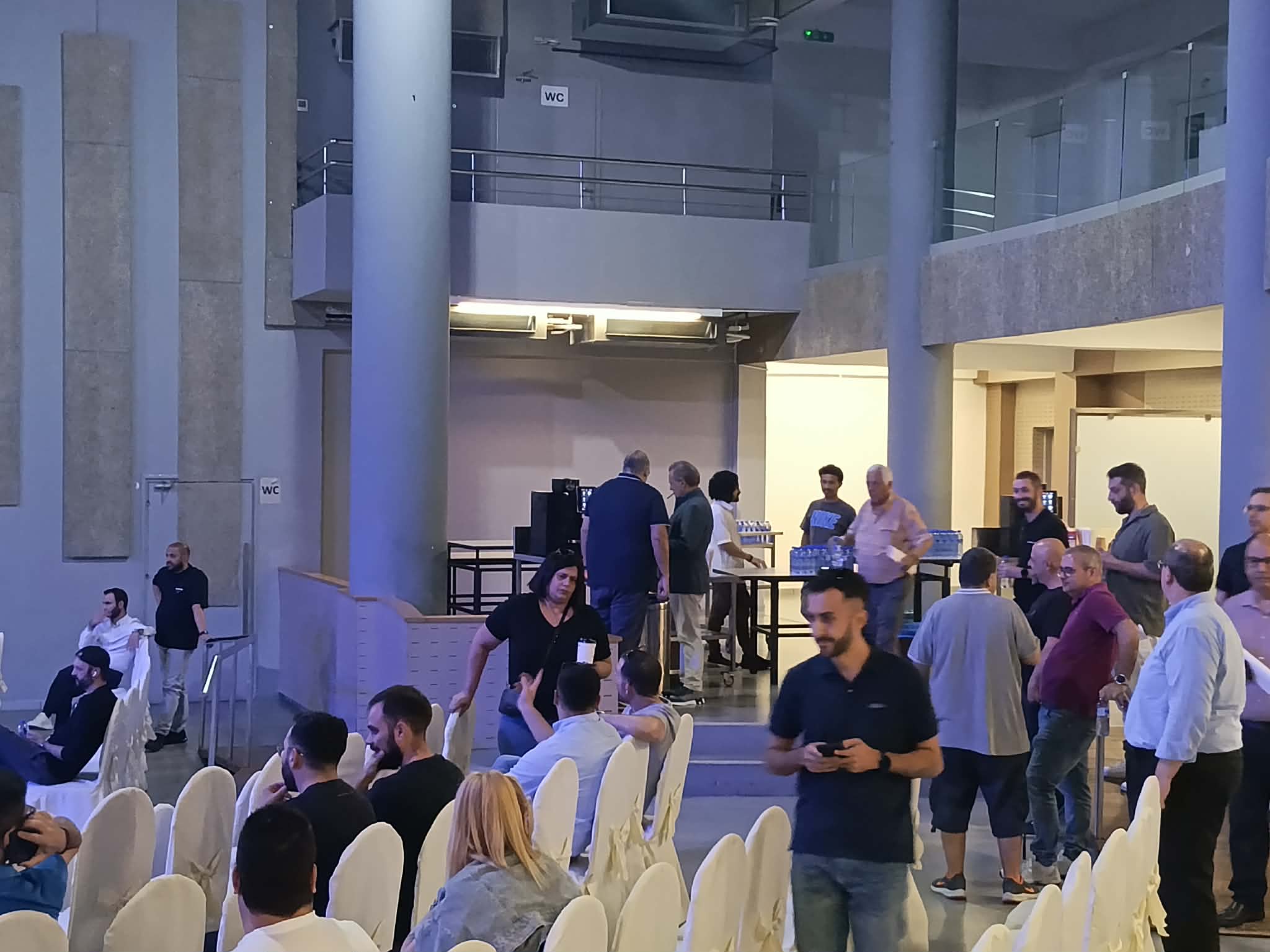 ΦΩΤΟΓΡΑΦΙΕΣ: Στη Συνέλευση του ΑΠΟΕΛ ο Πρόδρομος Πετρίδης
