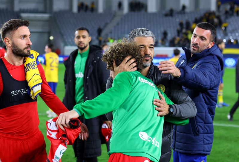 Το ξεκαθάρισμα του Μάρτινς για αριστερά και η τριάδα στην άμυνα…