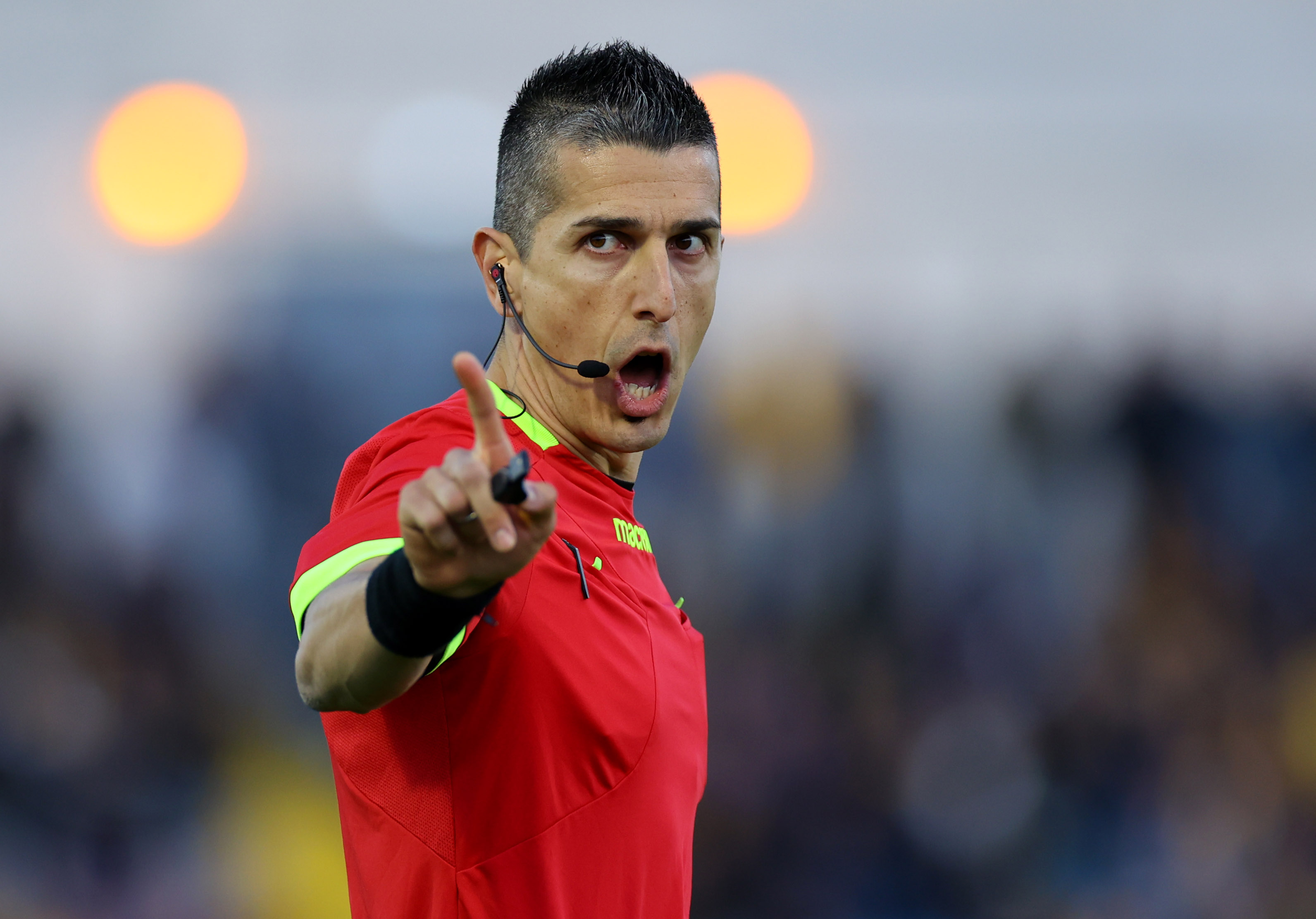 ΕΚΤΟΣ ρεβάνς ο Μιραλάς!