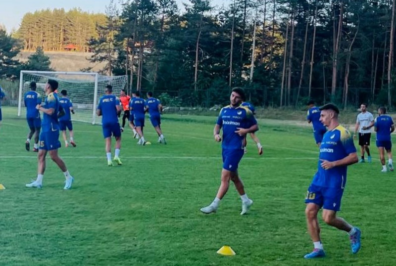ΑΠΟΕΛ: Ξεκίνησε η σκληρή δουλειά στο Ζλάτιμπορ – Δείτε βίντεο και φωτογραφίες