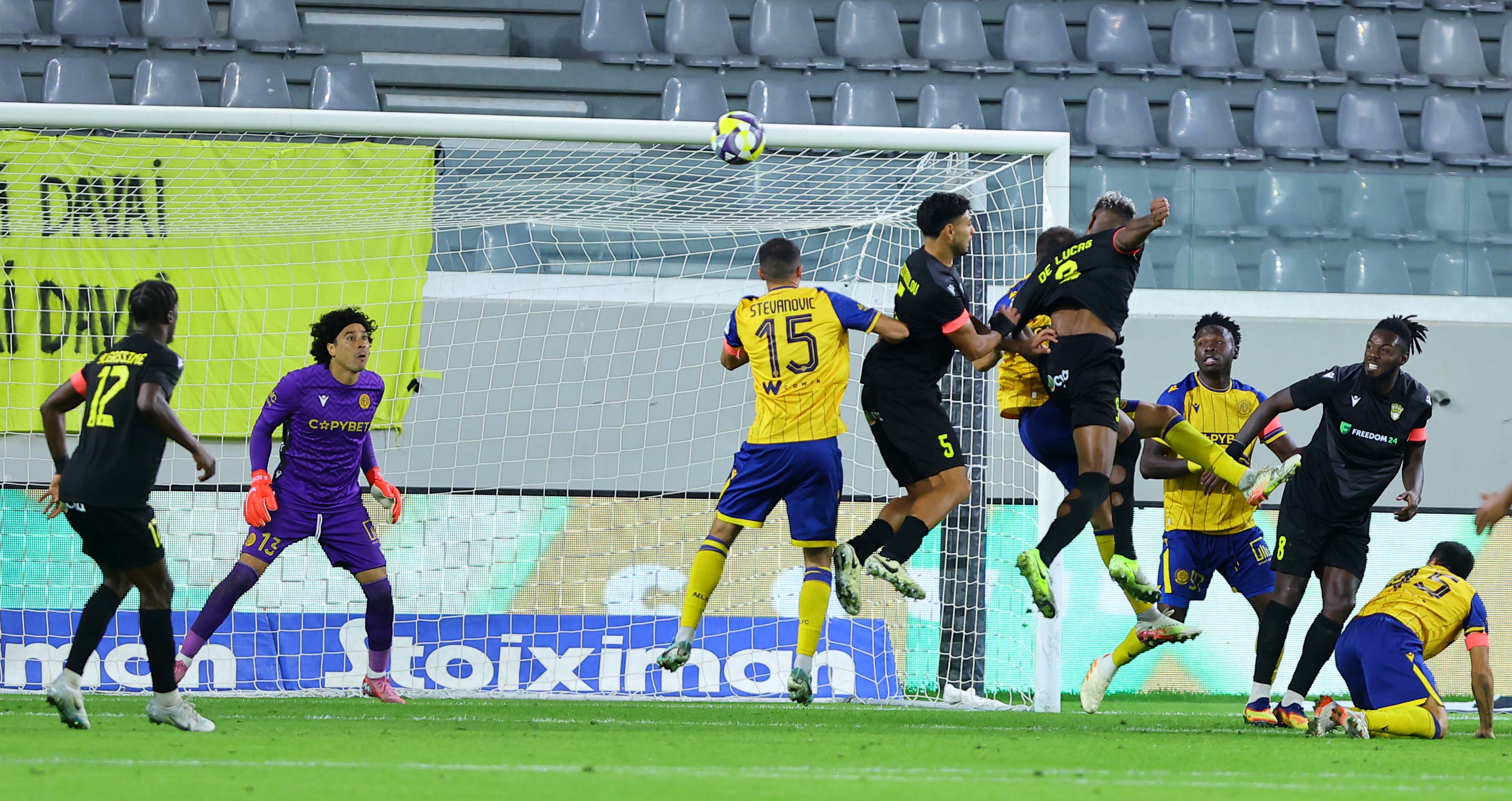 Με... λυτρωτή τον Νατέλ!