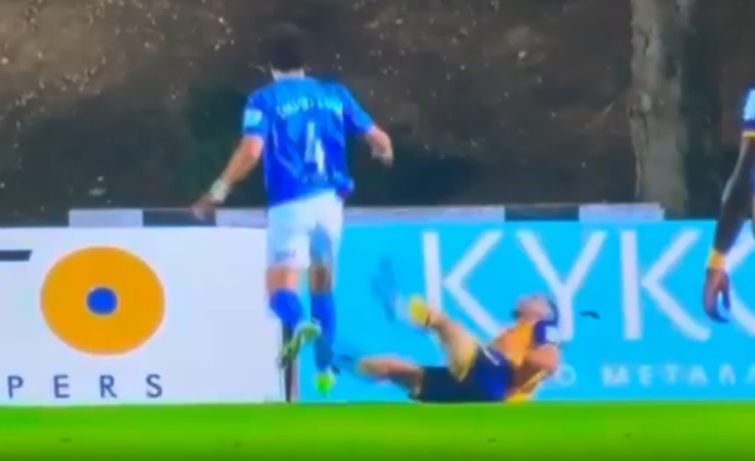 «Βίαιη αγκωνιά από τον Νταβίντ Λουίζ / Στο νοσοκομείο με συμπτώματα διάσεισης ο Φιλιώτης»