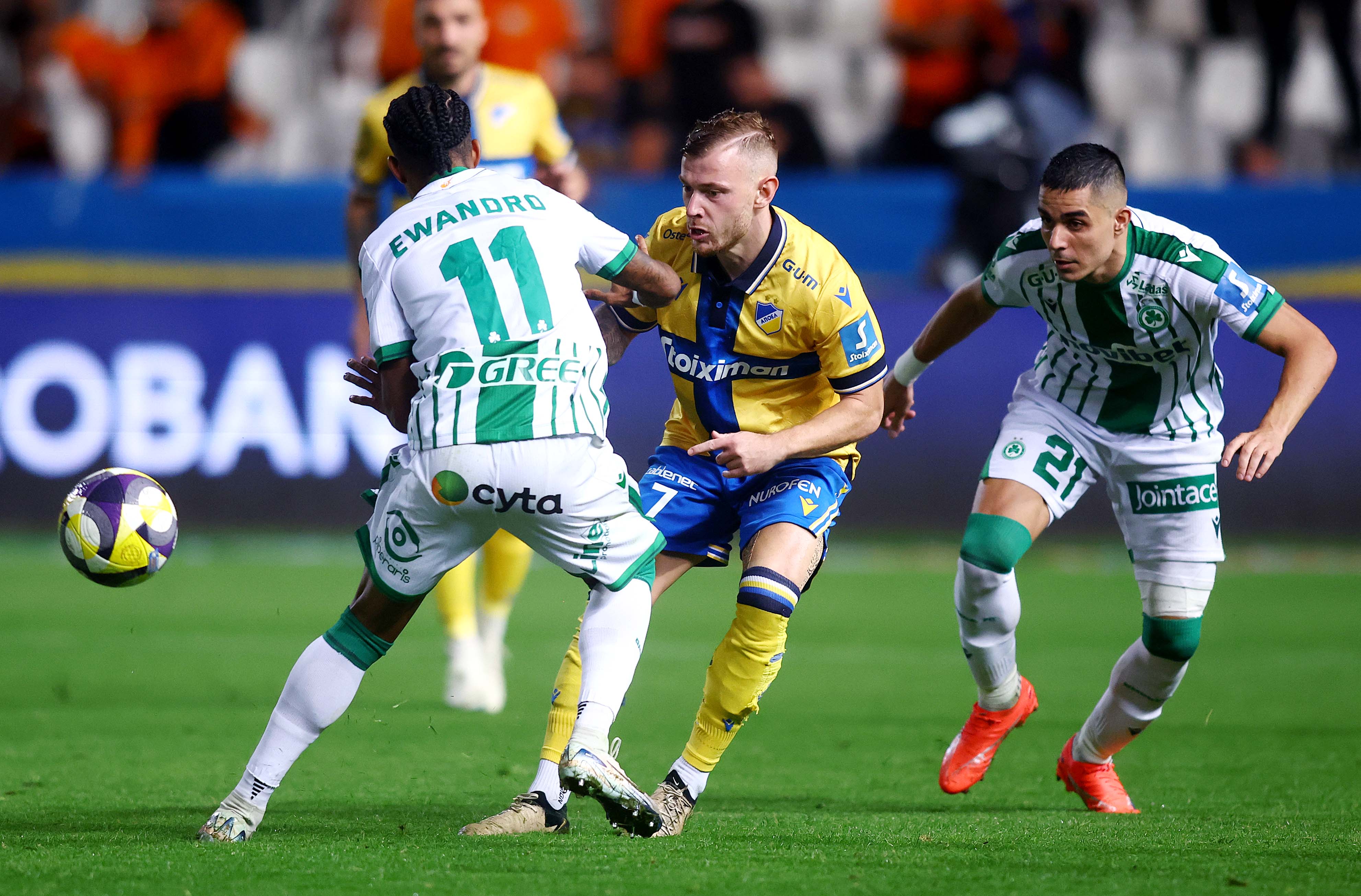 ΣΤΙΓΜΙΟΤΥΠΑ: Τα γκολ και οι φάσεις από την ΜΑΤΣΑΡΑ Ομόνοια – ΑΠΟΕΛ (ΒΙΝΤΕΟ)