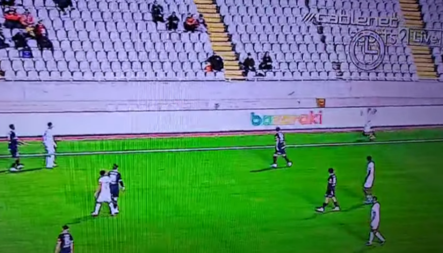 Σπάνια το βλέπουμε: Το ζογκλερικό πλάγιο στο ΑΠΟΕΛ-ΑΠΕΑ (ΒΙΝΤΕΟ)