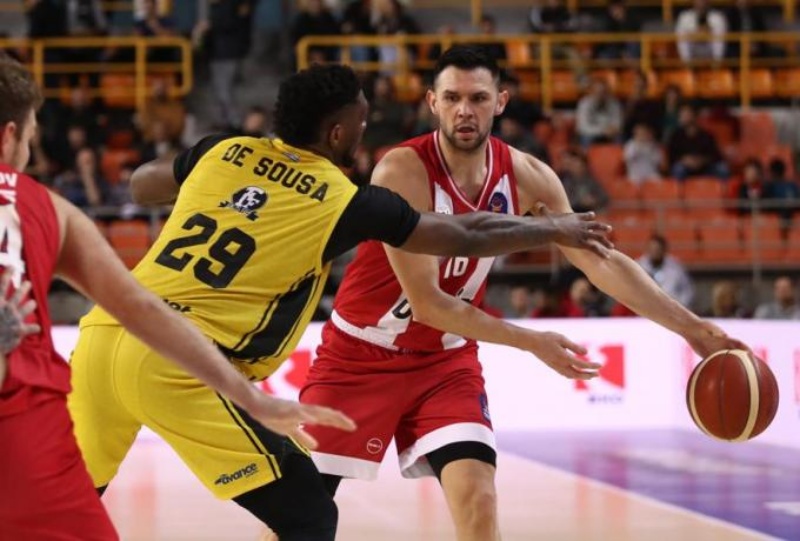 Χάιδεψε το «γκάζι» όσο χρειαζόταν και προκρίθηκε στον τελικό του Allwyn Final 8 ο Ολυμπιακός!