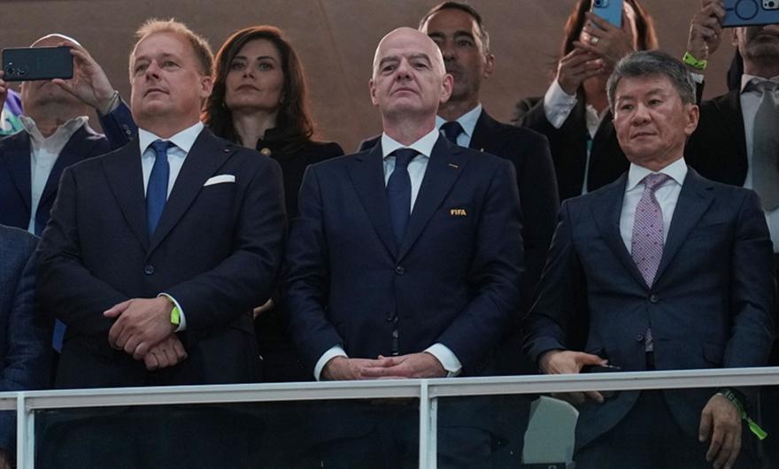 Σεισμός στη FIFA για την υπόθεση Μπάλογκαν: Χώρες αποσύρουν τη στήριξή τους από τον Ινφαντίνο