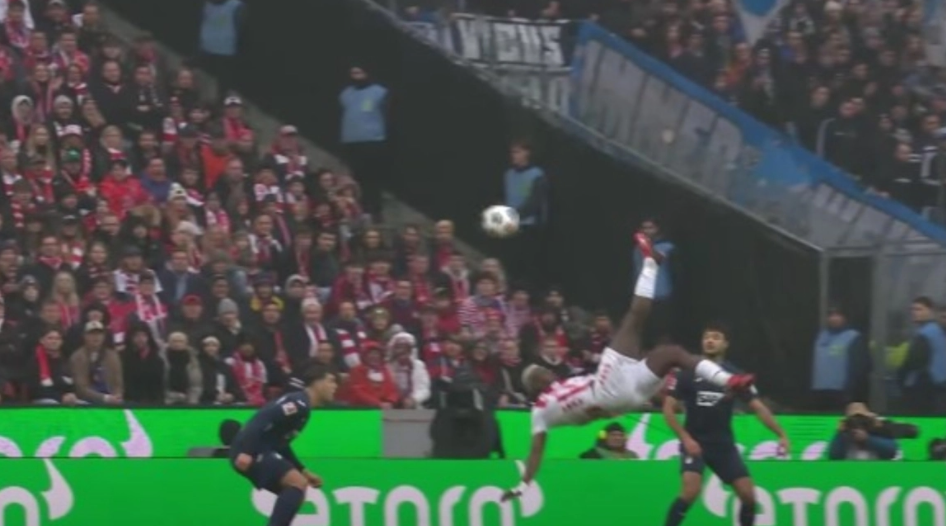 Απίστευτο περιστατικό στη Γερμανία: VARίστες «αρνήθηκαν» να εξετάσουν γκολ - Ο λόγος