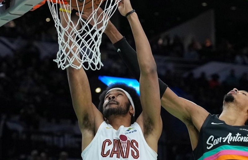 NBA: Άλωσαν το Σαν Αντόνιο οι Καβαλίερς, κατέρρευσαν μετά τον τραυματισμό του Γιόκιτς οι Νάγκετς (ΑΠΟΤΕΛΕΣΜΑΤΑ - 11 VIDEOS)