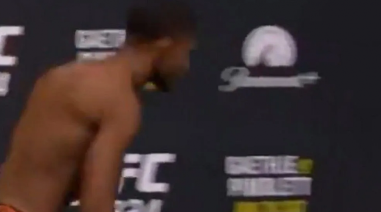 Σοκαριστικό video: 28χρονος αθλητής κατέρρευσε αμέσως μετά το ζύγισμα - Το πρώτο μήνυμα του