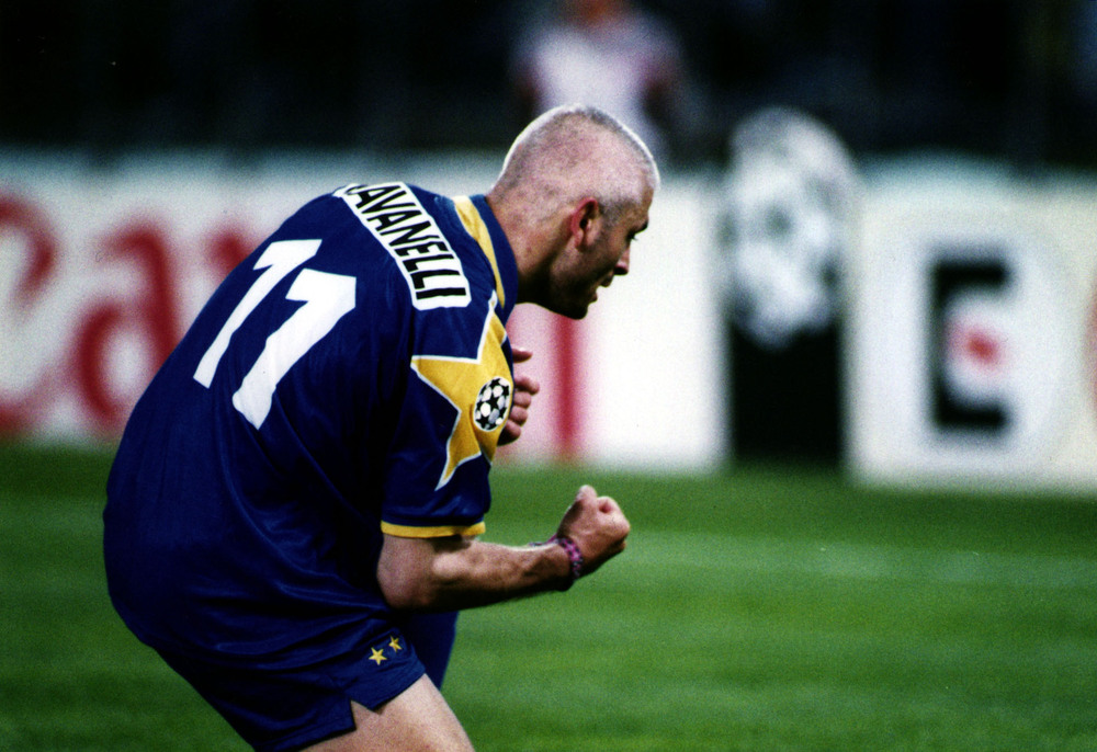 Φαμπρίτσιο Ραβανέλι, ο «Λευκός Ιππότης»