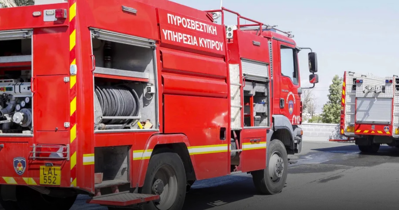 Χάος από την κακοκαιρία: Παιδί εγκλωβίστηκε σε μπαλκόνι 4ου ορόφου - 357 κλήσεις στην Πυροσβεστική