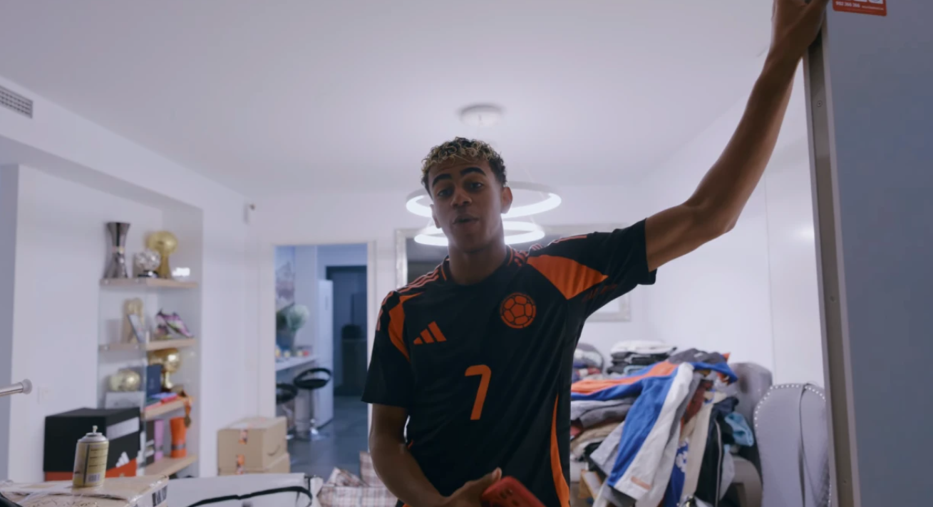 Ο Λαμίν Γιαμάλ αποκάλυψε γιατί «δεν μπορεί να έχει κοπέλα» - Δείτε το νέο του σπίτι (ΒΙΝΤΕΟ)