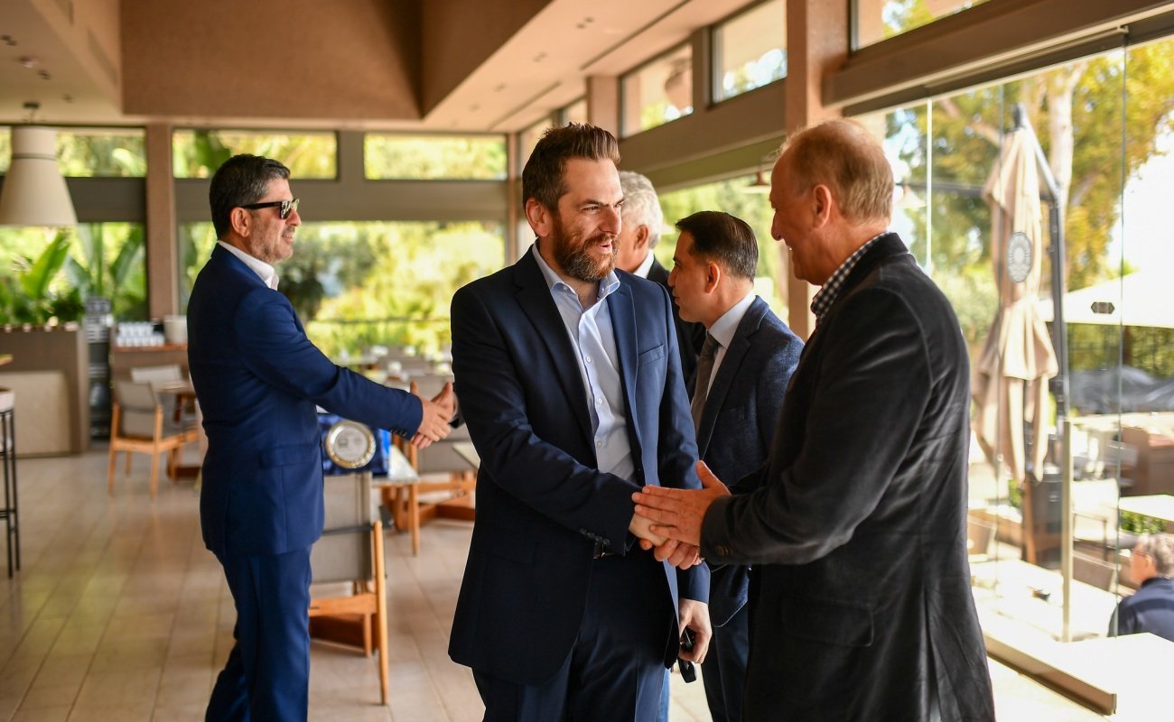 ΑΘΗΝΗ: «Αποχωρώ οριστικά από την προεδρία του Σωματείου – Να ορίσουν νέο πρόεδρο άμεσα»