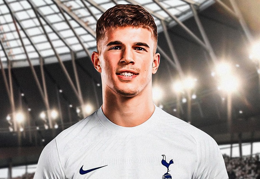 Η Τότεναμ «νίκησε» Σίτι, Παρί και Λίβερπουλ για τον 16χρονο Βούσκοβιτς!
