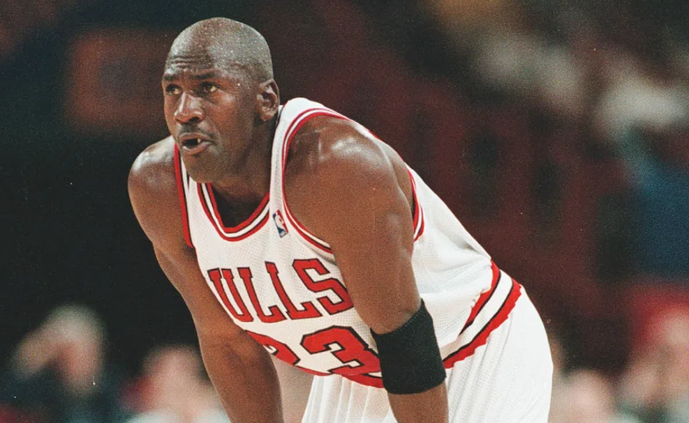 Απίστευτη δήλωση του Αϊζάια Τόμας για τον Τζόρνταν: «Δεν καταλαβαίνω γιατί τον λένε κορυφαίο όλων των εποχών»