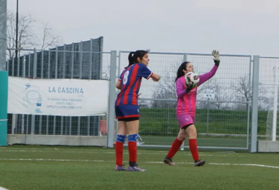 Διαιτητής στην Ιταλία καταλόγισε πέναλτι σε χέρι τερματοφύλακα! (BINTEO)