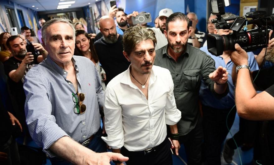 Γιαννακόπουλος κατά την αποχώρηση από το γραφείο του Βρούτση: «Όλα πήγαν καλά, το πρωτάθλημα θα συνεχιστεί»