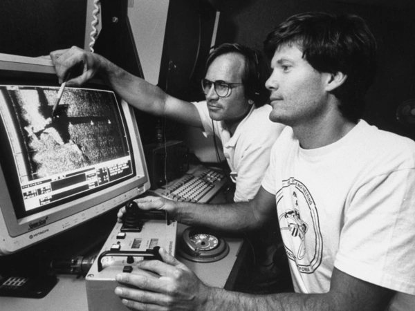 Η τεράστια «ανωμαλία» κάτω από το Τρίγωνο των Βερμούδων που δεν μοιάζει με τίποτα άλλο στη Γη