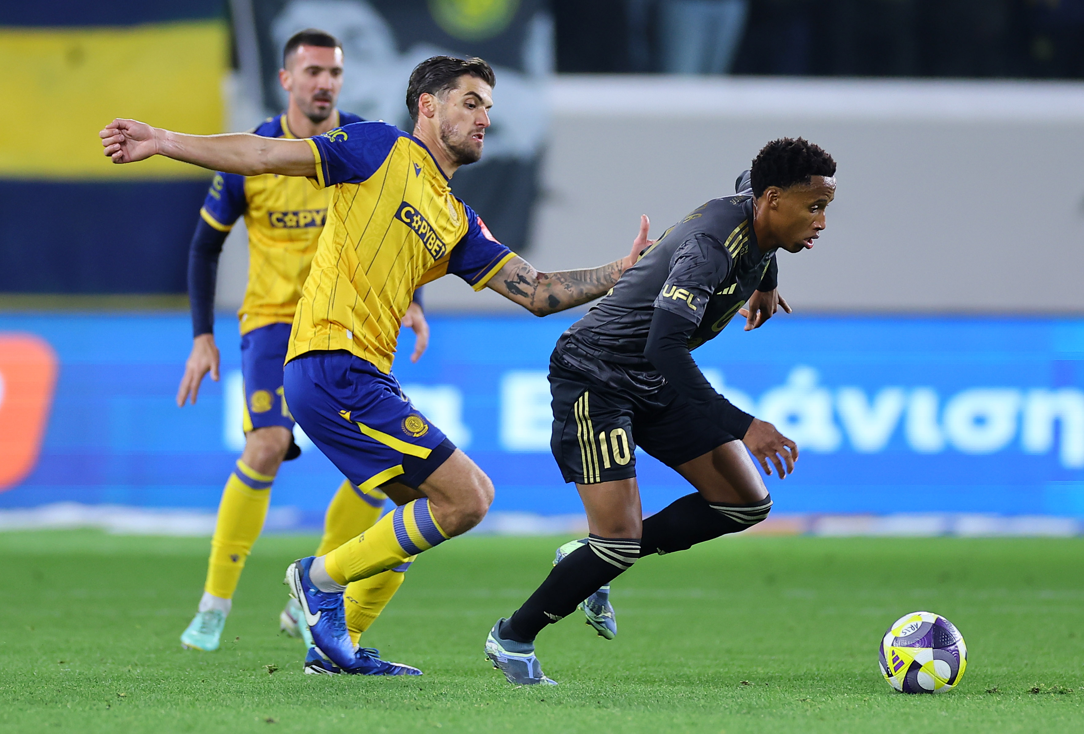 ΦΩΤΟΡΕΠΟΡΤΑΖ από την αναμέτρηση Άρης-ΑΕΛ