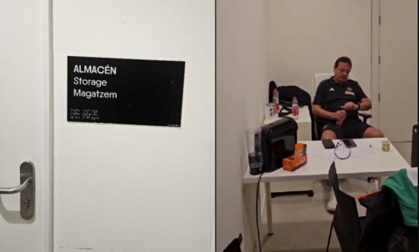 Τα θλιβερά αποδυτήρια του σταφ στη Roig Arena που θυμίζουν... αποθήκη - Αταμάν: «Ασεβές για τους προπονητές» (ΒΙΝΤΕΟ)