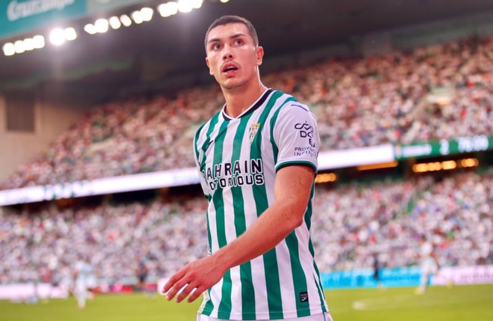 Εμπλέκουν  Άντρι  Φουέντες και κυπριακή ομάδα