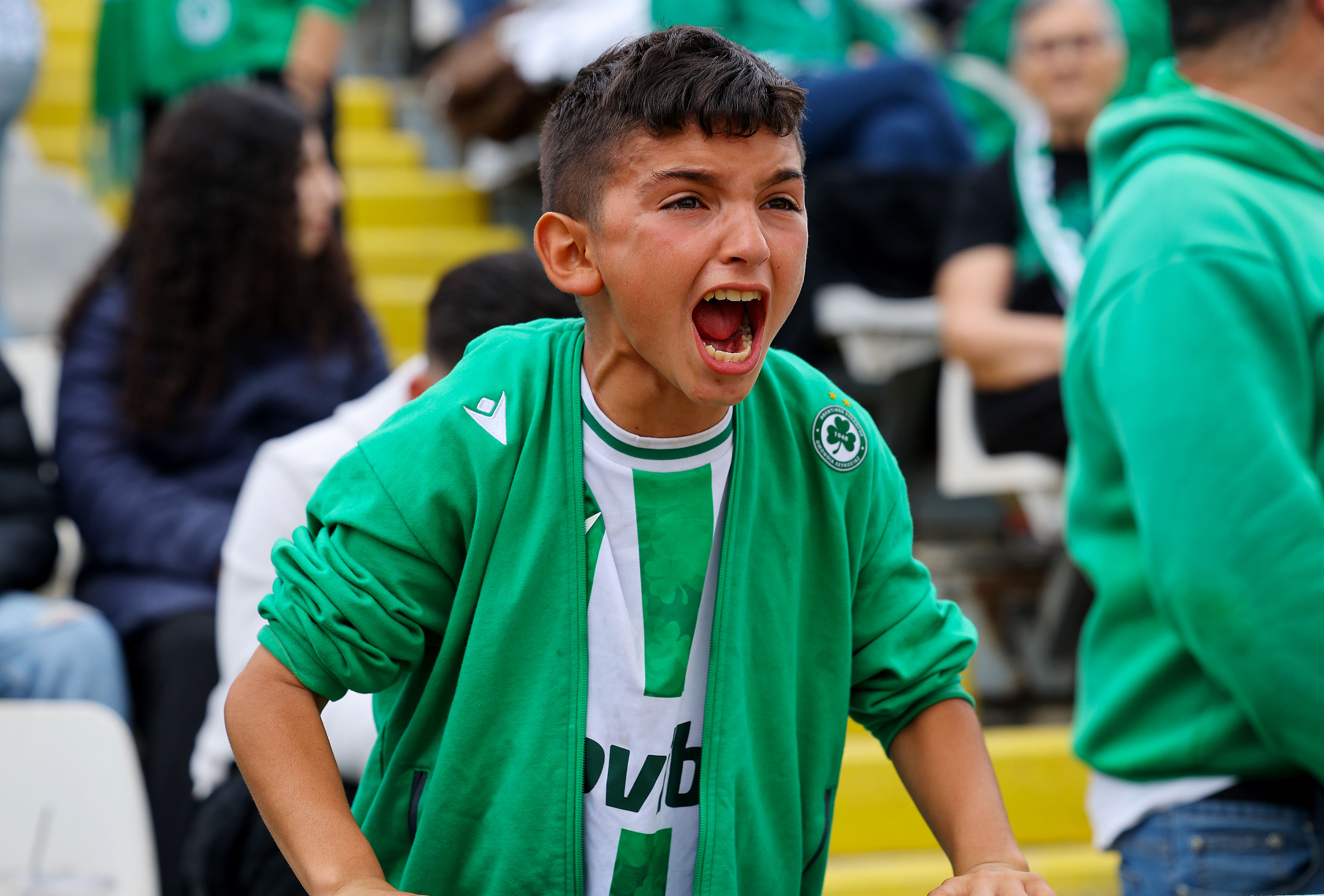 Πάντα δίπλα στην αγαπημένη του Ομόνοια ο μικρός Μαρίνος (ΦΩΤΟΓΡΑΦΙΑ)