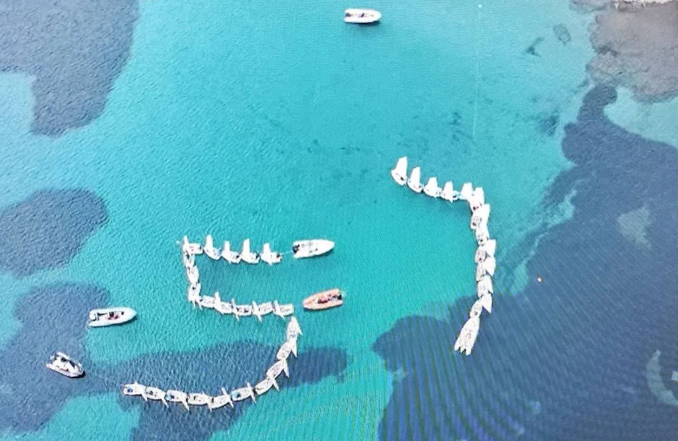 Τέμπη: 180 ιστιοπλόοι συμμετέχουν στην ημέρα μνήμης των 57 θυμάτων