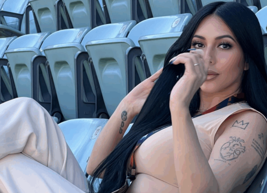 Γιατί αυτή η παρουσιάστρια έχει 9 εκατομμύρια followers;