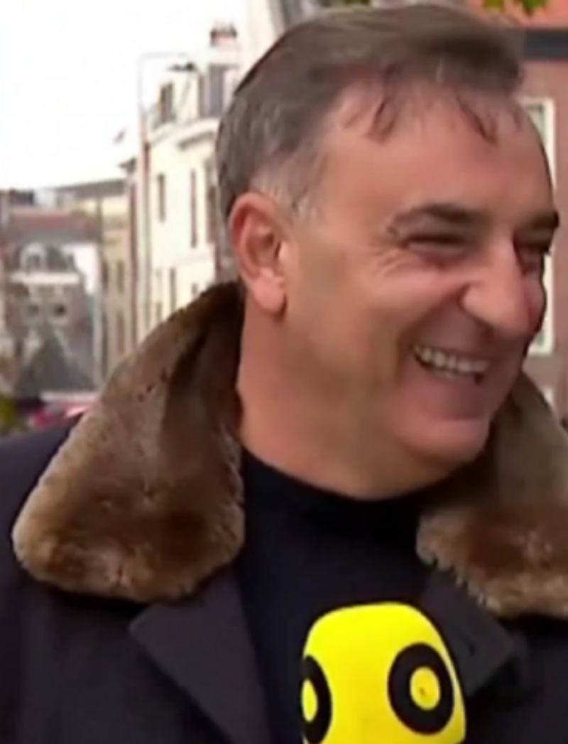 Απίστευτη ατάκα Καρβαλιάλ για την… ατμόσφαιρα πριν το Ουτρέχτη-Πόρτο – «Αυτό που μυρίζω εδώ είναι… χασίς»! (ΒΙΝΤΕΟ)