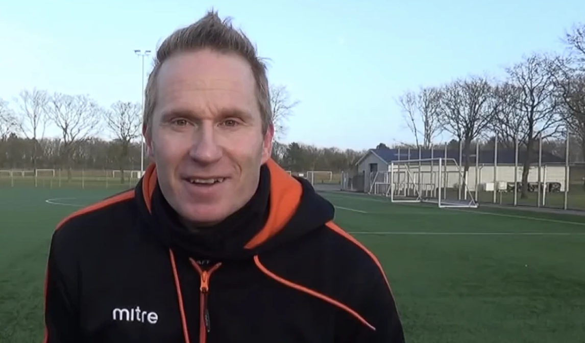 Η Άρσεναλ προσέλαβε πρώην προπονητή της Λίβερπουλ που «άλλαξε εντελώς το ποδόσφαιρο»