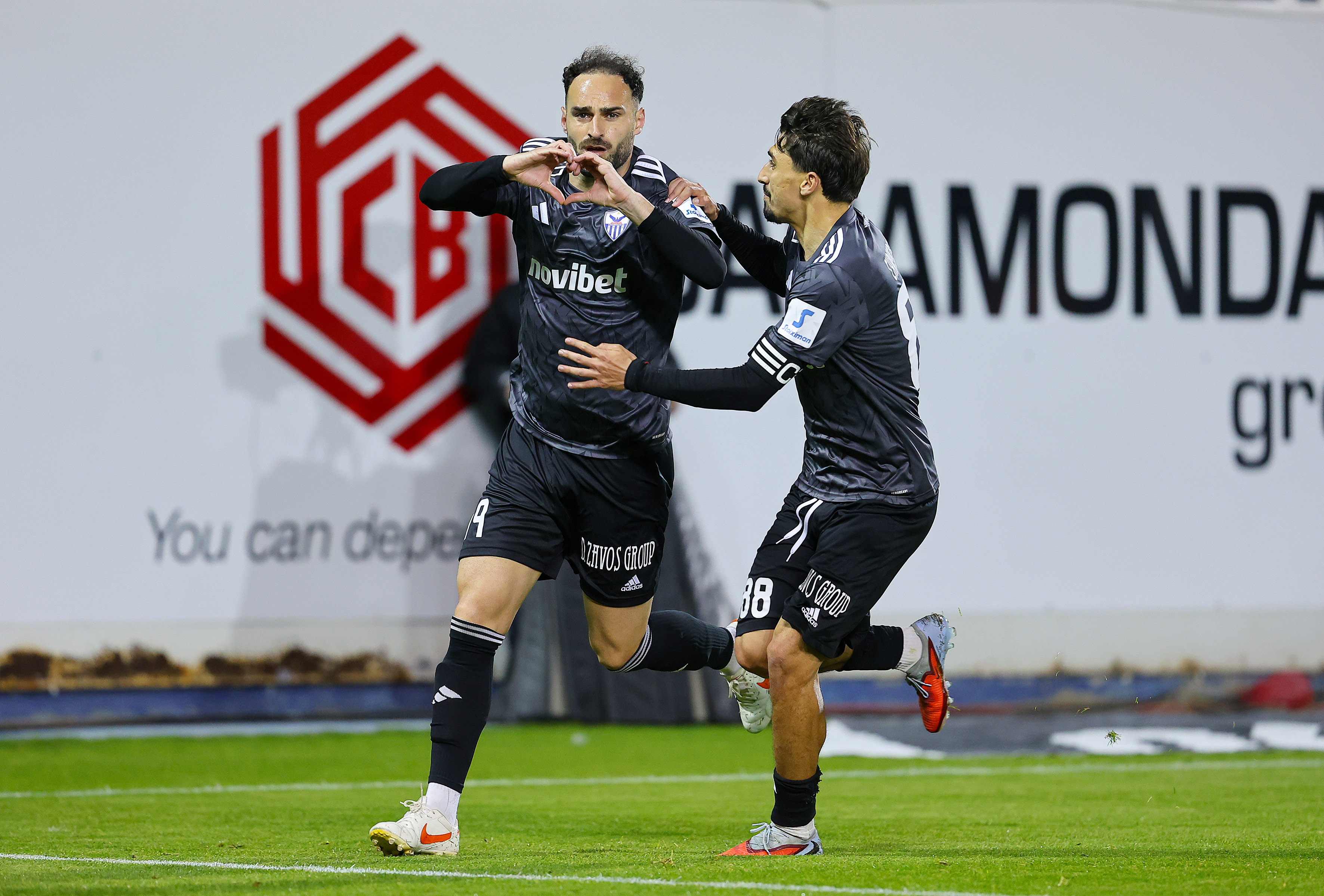 ANOΡΘΩΣΗ: Το 2-0 του Λόπες (ΒΙΝΤΕΟ)