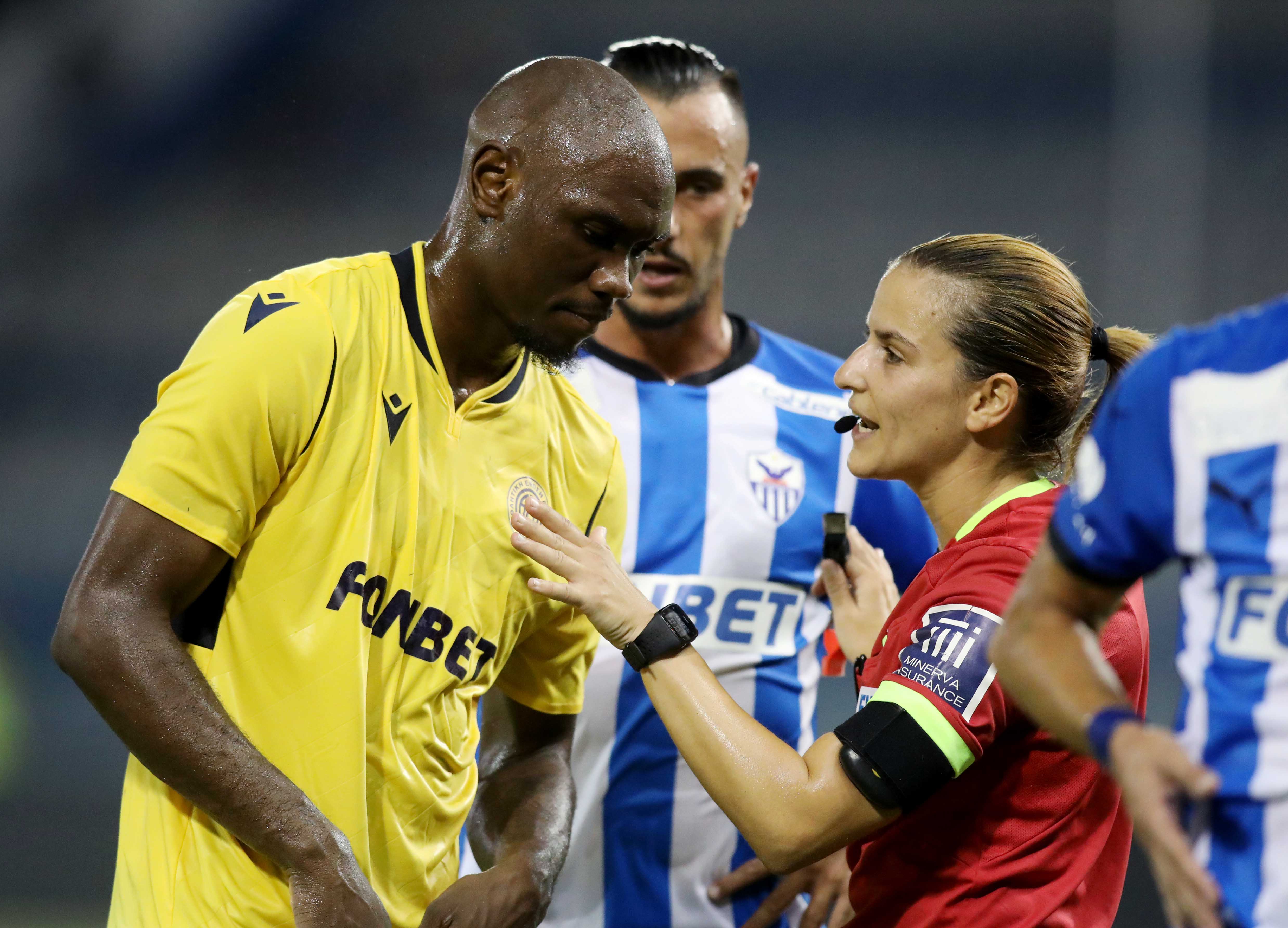 Είχε κι αυτά στο «ΠΑΠ» (ΦΩΤΟΓΡΑΦΙΕΣ)