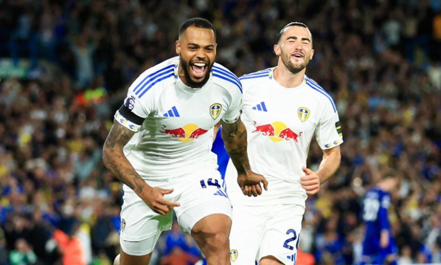 Η Λιντς μπήκε με το δεξί στη νέα Premier League και έσπασε κατάρα 18 χρόνων! Η Λιντς μπήκε με το δεξί στη νέα Premier League και έσπασε κατάρα 18 χρόνων!