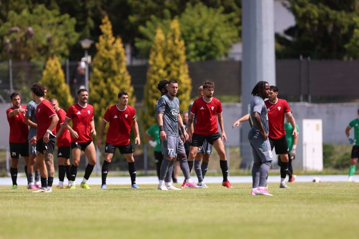 Νέα Σαλαμίνα: Φιλική νίκη με 3-2