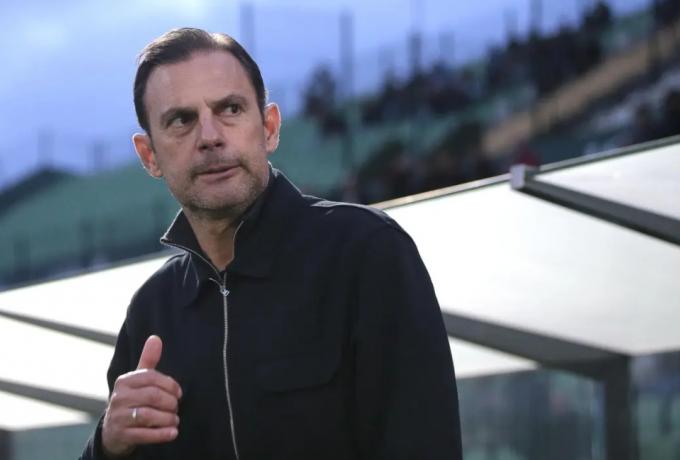 Ρίο Άβε: Ανατροπή με Συλαϊδόπουλο – Μηνύματα οπαδών κατά της διοίκησης