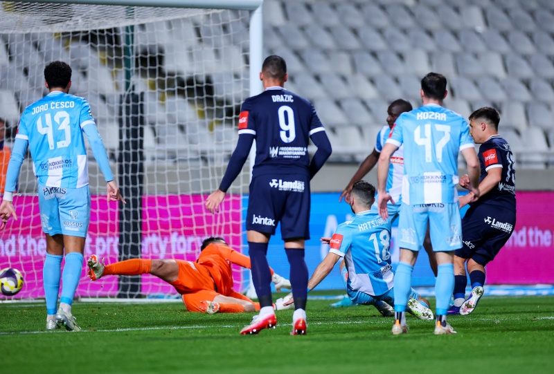 LIVE: ΑΠΟΕΛ-ΕΝΠ 1-1 (Α' ΗΜΙΧΡΟΝΟ)