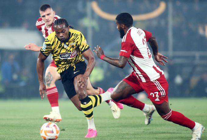 ΚΕΔ: «Έλληνες διαιτητές θα σφυρίζουν και ξένοι όπου είναι δυνατόν»!