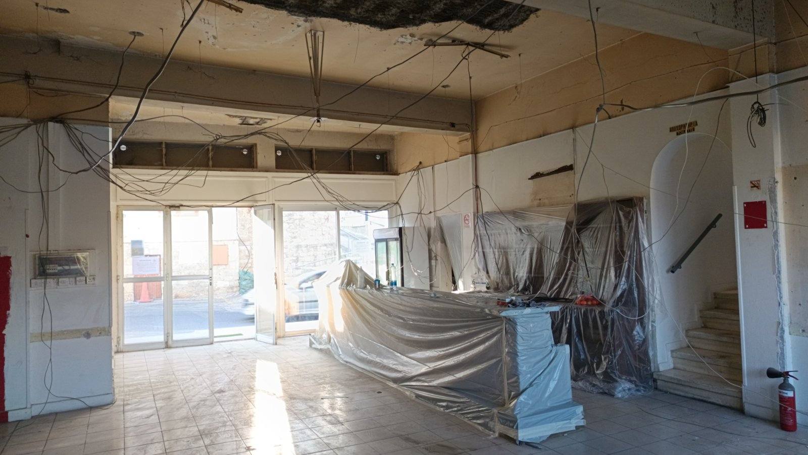 Άρχισε η πολυπόθητη ανακαίνιση του συλλόγου (ΦΩΤΟΓΡΑΦΙΕΣ)