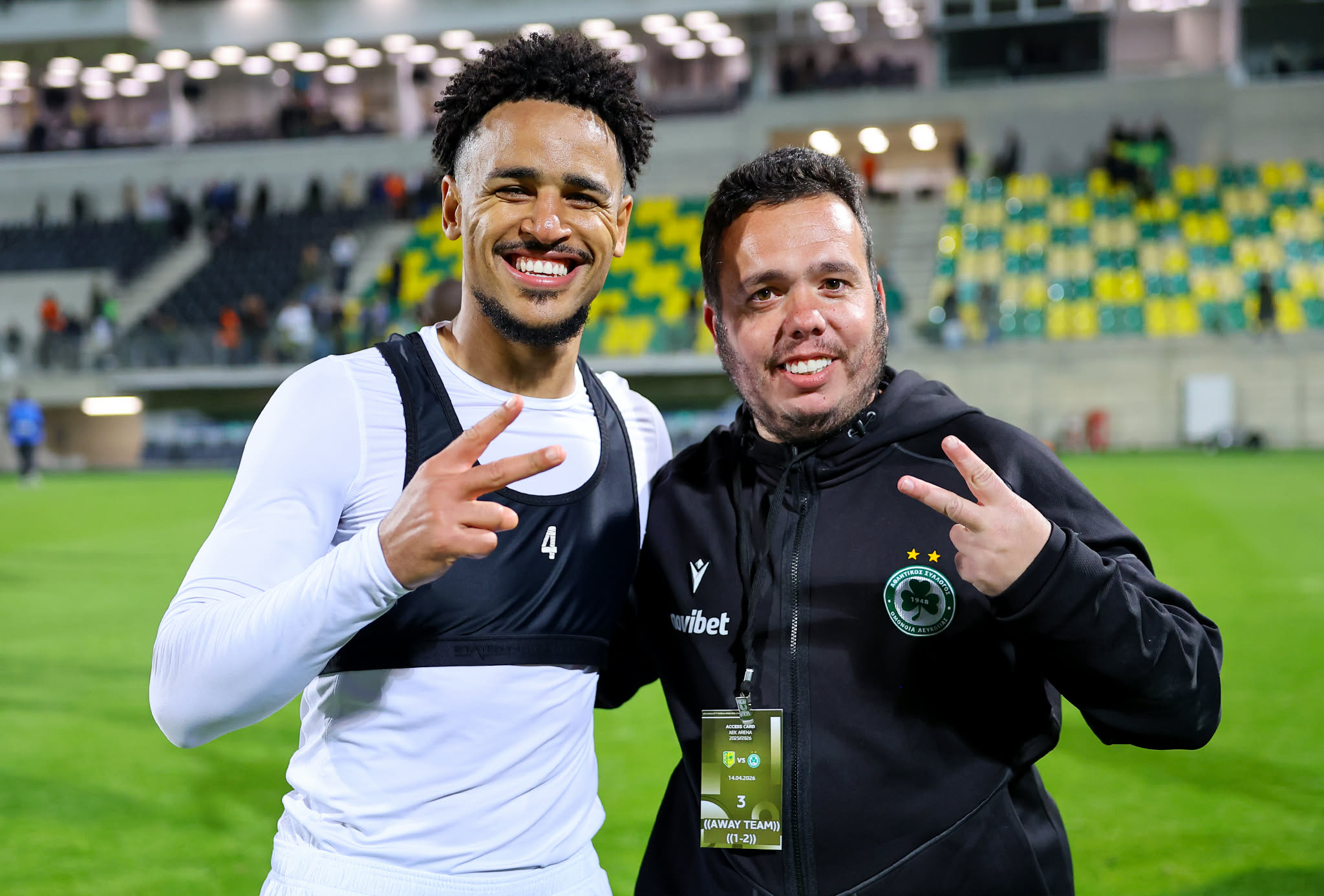 Πανηγύρισε με Μαέ o Ρισβάνης