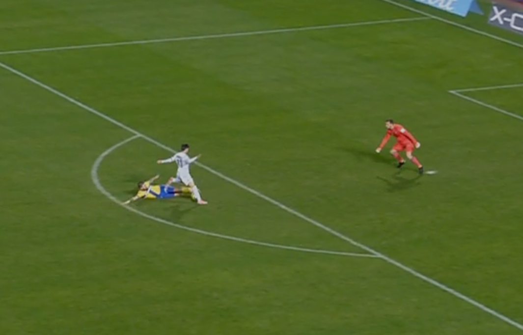 Είδατε την... ΑΜΥΝΑΡΑ από Σταφυλίδη; (ΒΙΝΤΕΟ)