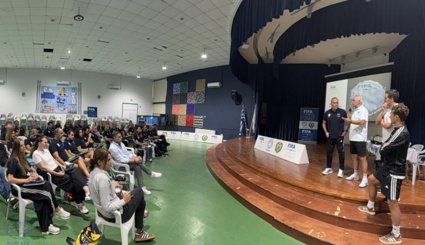 FIFA Football for schools στην παρουσία του θρυλικού Κρίστο Στόιτσκοφ στο 3ο Δημοτικό Ιδαλίου!