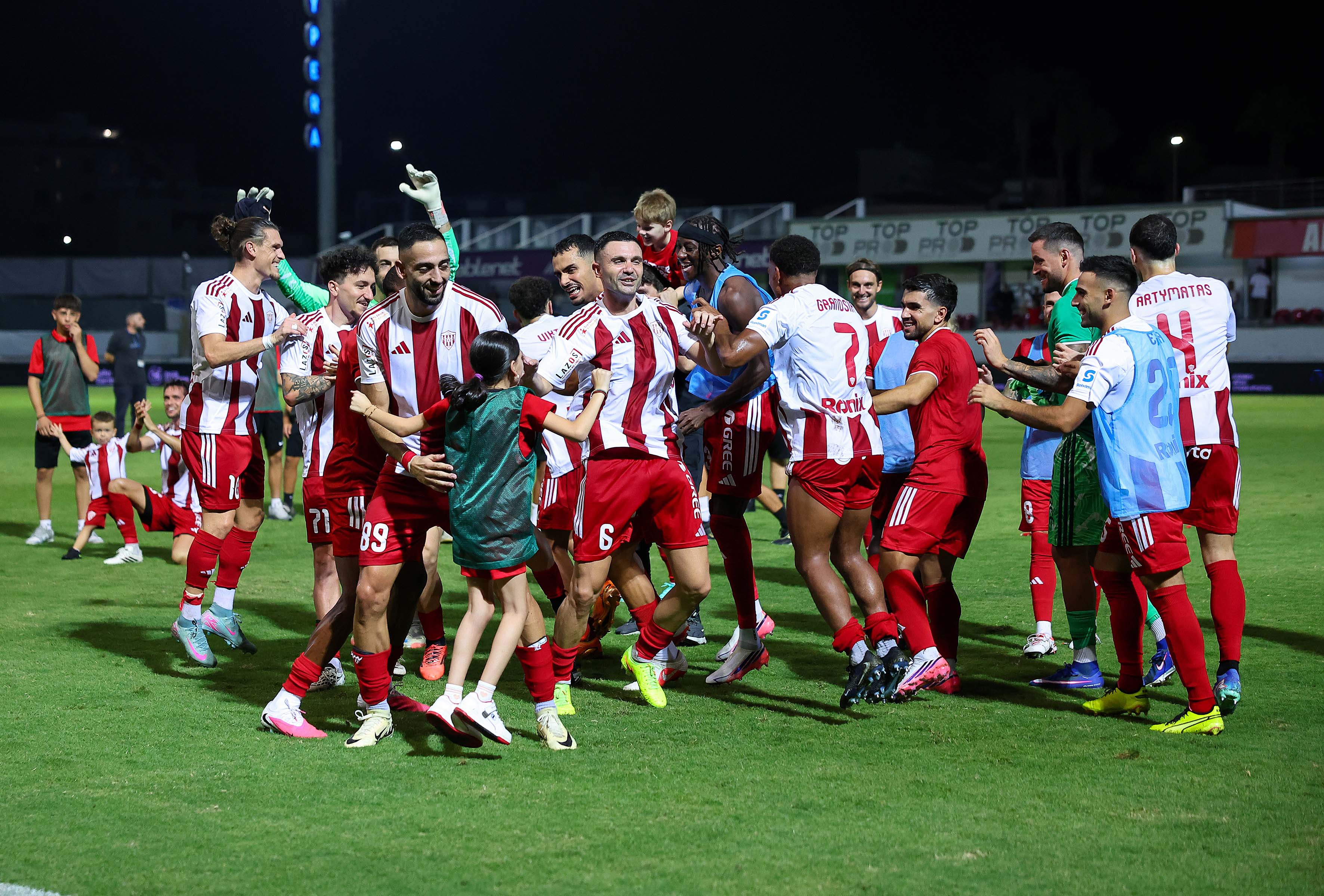 Ερυθρόλευκο ΠΑΡΤΙ στο «Αμμόχωστος» - ΦΩΤΟΓΡΑΦΙΕΣ