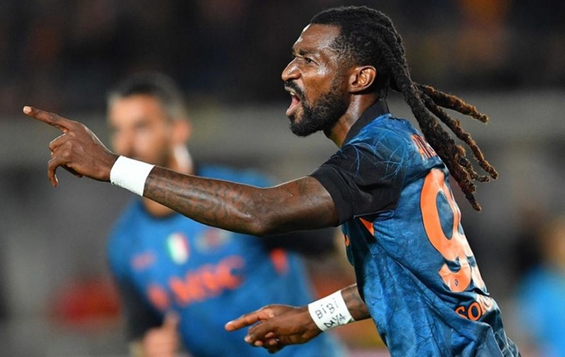 Ζορίστηκε, αλλά πέρασε με διπλό από το «Βία ντελ Μάρε» και σταθεροποιείται στην κορυφή η Νάπολι! Ζορίστηκε, αλλά πέρασε με διπλό από το «Βία ντελ Μάρε» και σταθεροποιείται στην κορυφή η Νάπολι!