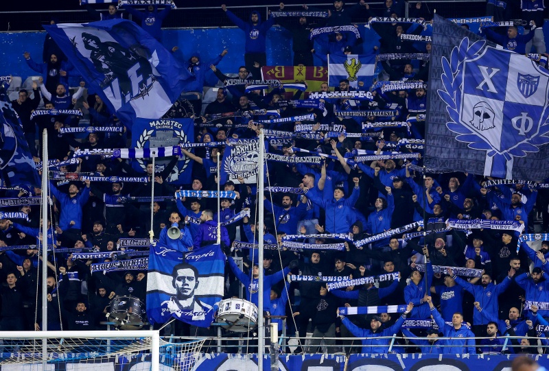 Έξω από τα αποδυτήρια οπαδοί της Ανορθωσης - Τα είπαν με τους παίκτες, ΜΗΝΥΜΑ στον Αρτυματά