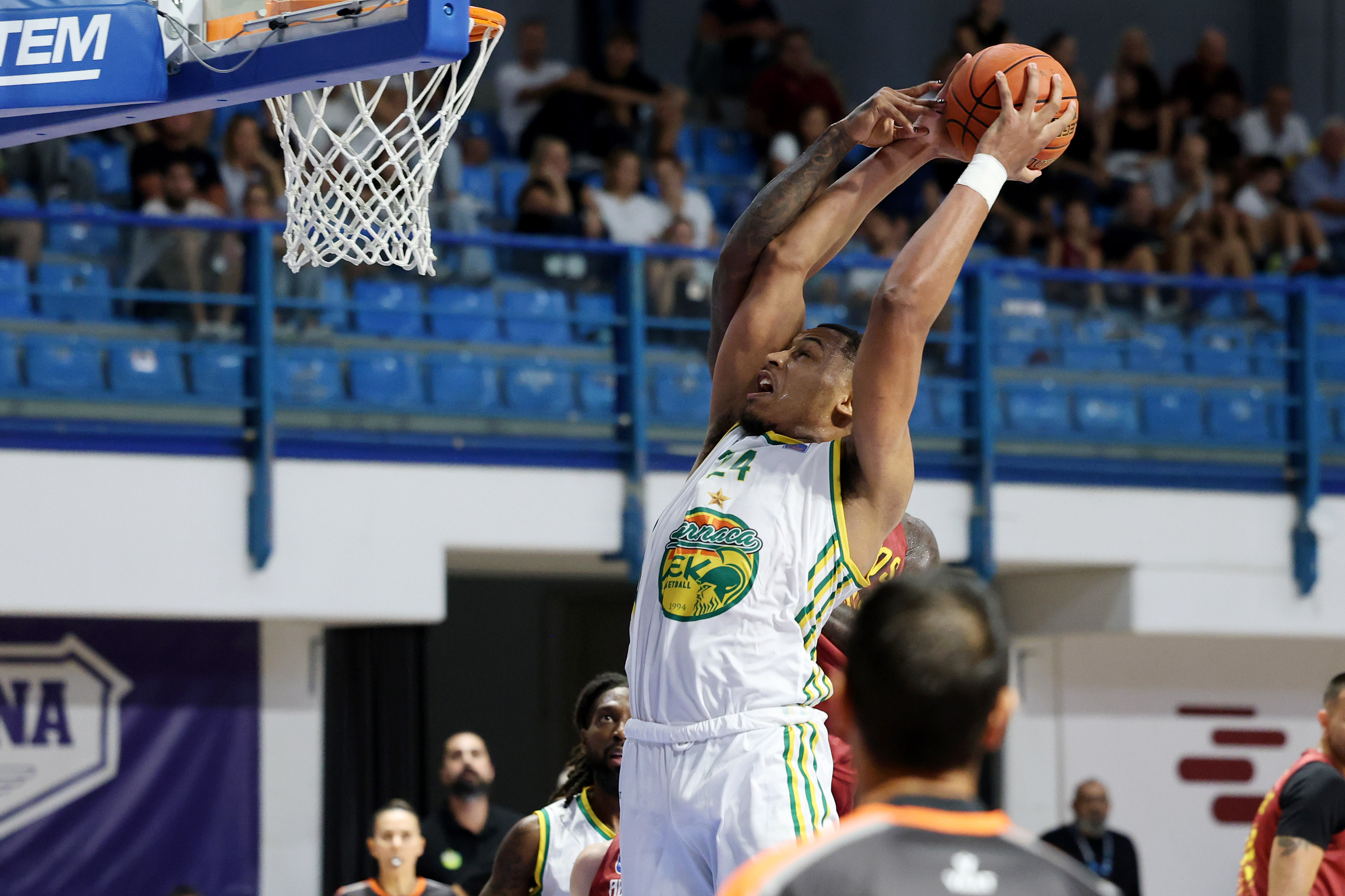 Στην Πετρολίνα ΑΕΚ το Basket League Super Cup