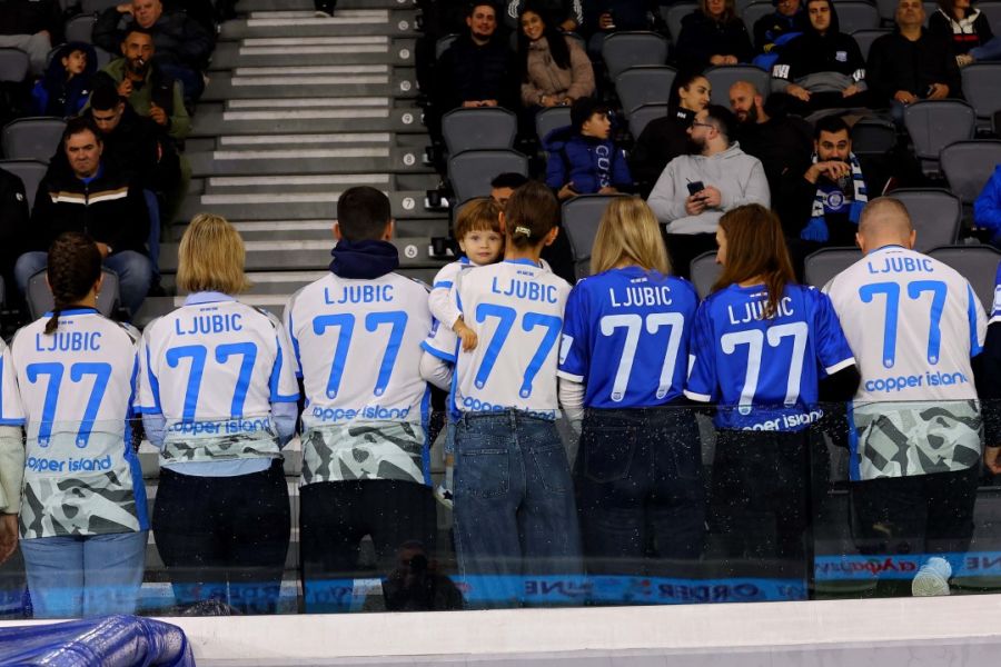 "Λατρεία" Λιούμπιτς (ΦΩΤΟΓΡΑΦΙΑ)