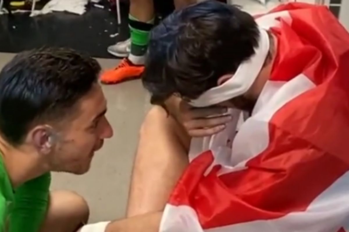 Συγκινητική στιγμή: Τα ΔΑΚΡΥΑ του Κβαρατσχέλια για το σκουντέτο της Νάπολι (ΒΙΝΤΕΟ)