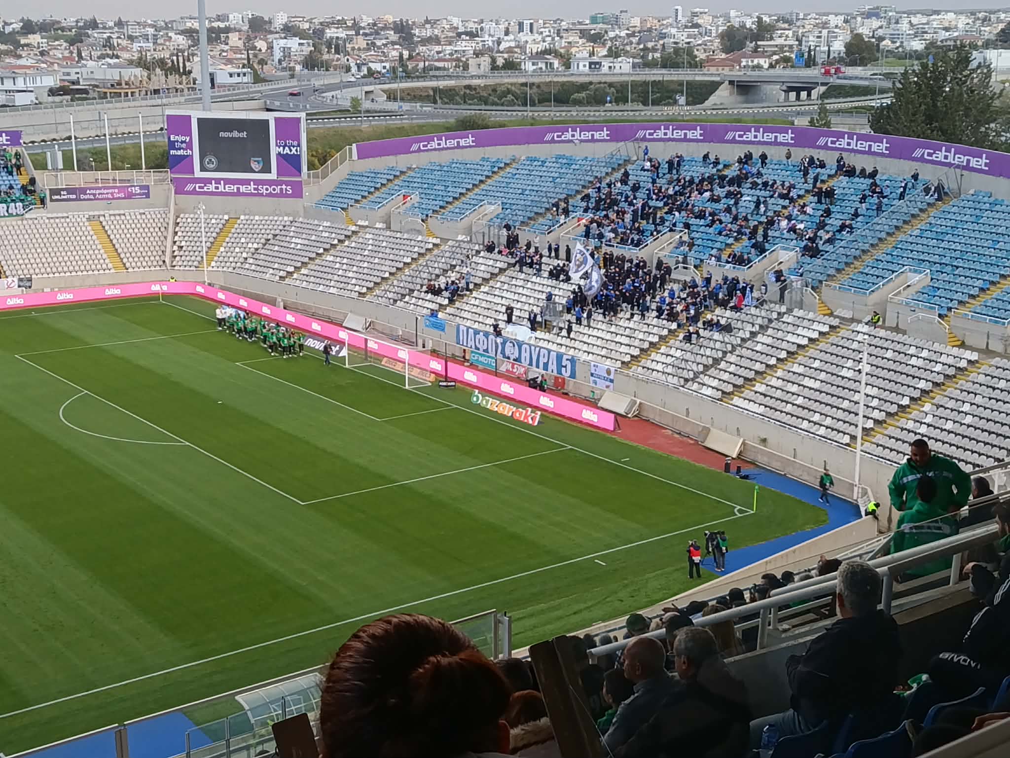 Υπόκλιση στο ήθος: Χειροκρότησαν τις αήττητες πρωταθλήτριες της Ομόνοιας και οι Παφίτες! (ΦΩΤΟΓΡΑΦΙΕΣ)
