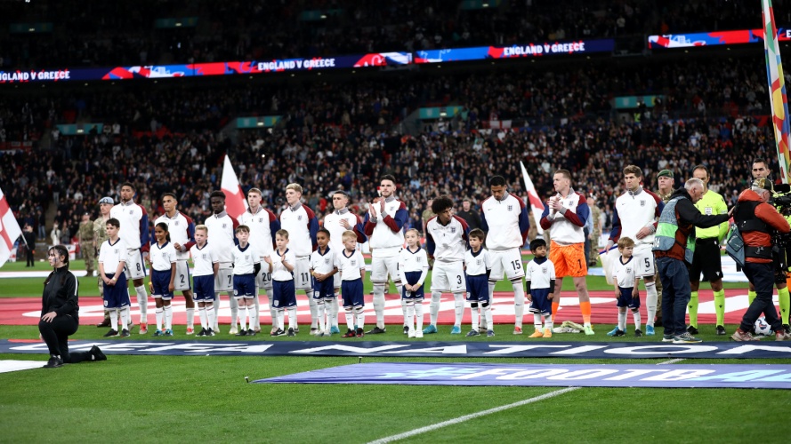Ποσά που… ΖΑΛΙΖΟΥΝ: Τα χρήματα που πρέπει να δώσουν οι Άγγλοι για να δουν από κοντά το Μουντιάλ του 2026!